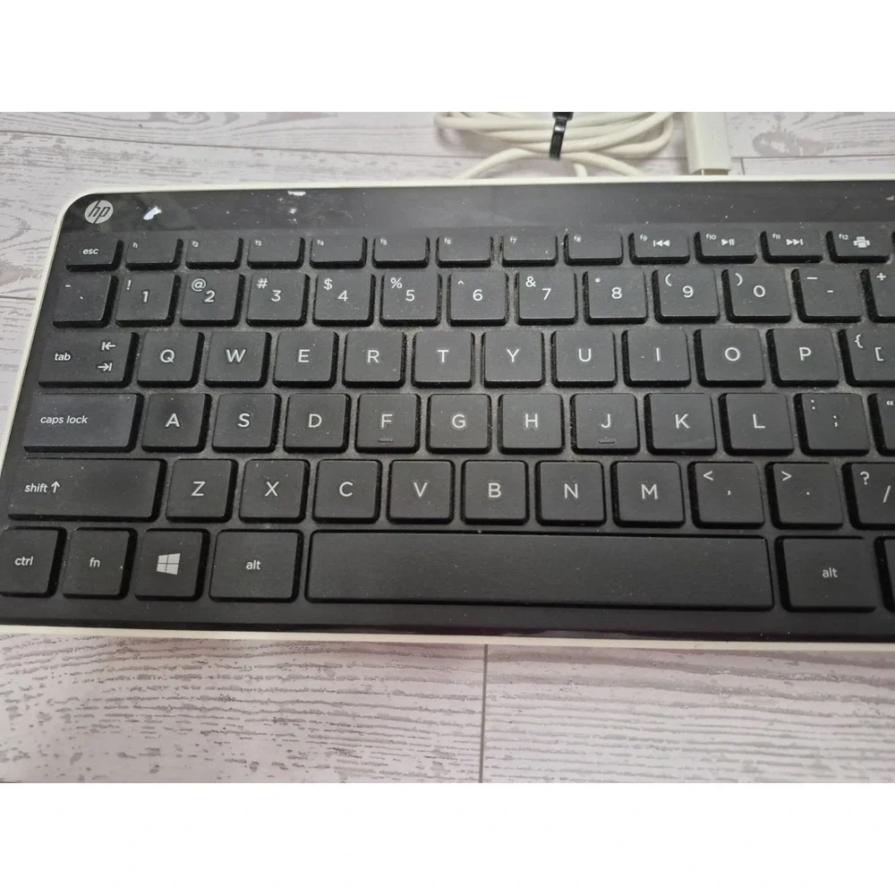 HEWLETT PACKARD white/ Black keyboard wired Ct Bewrp 0acp80